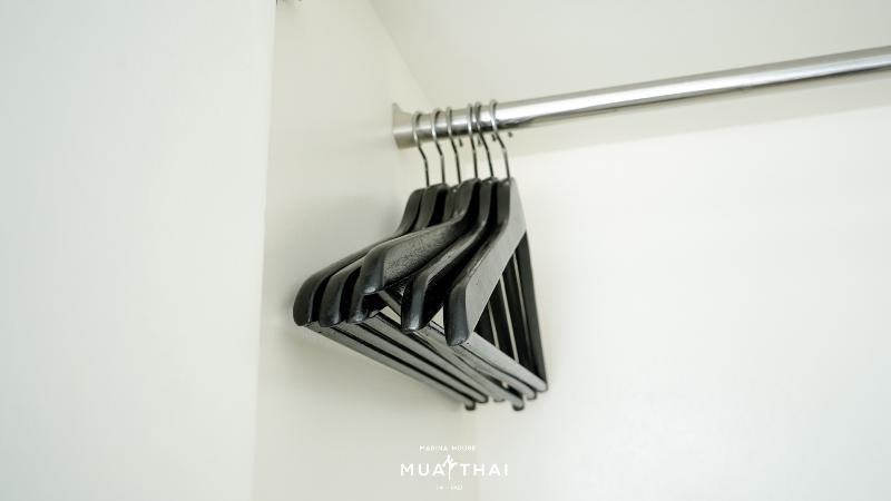 צ'אלונג Marina House Muaythai Ta-Iad Phuket מראה חיצוני תמונה