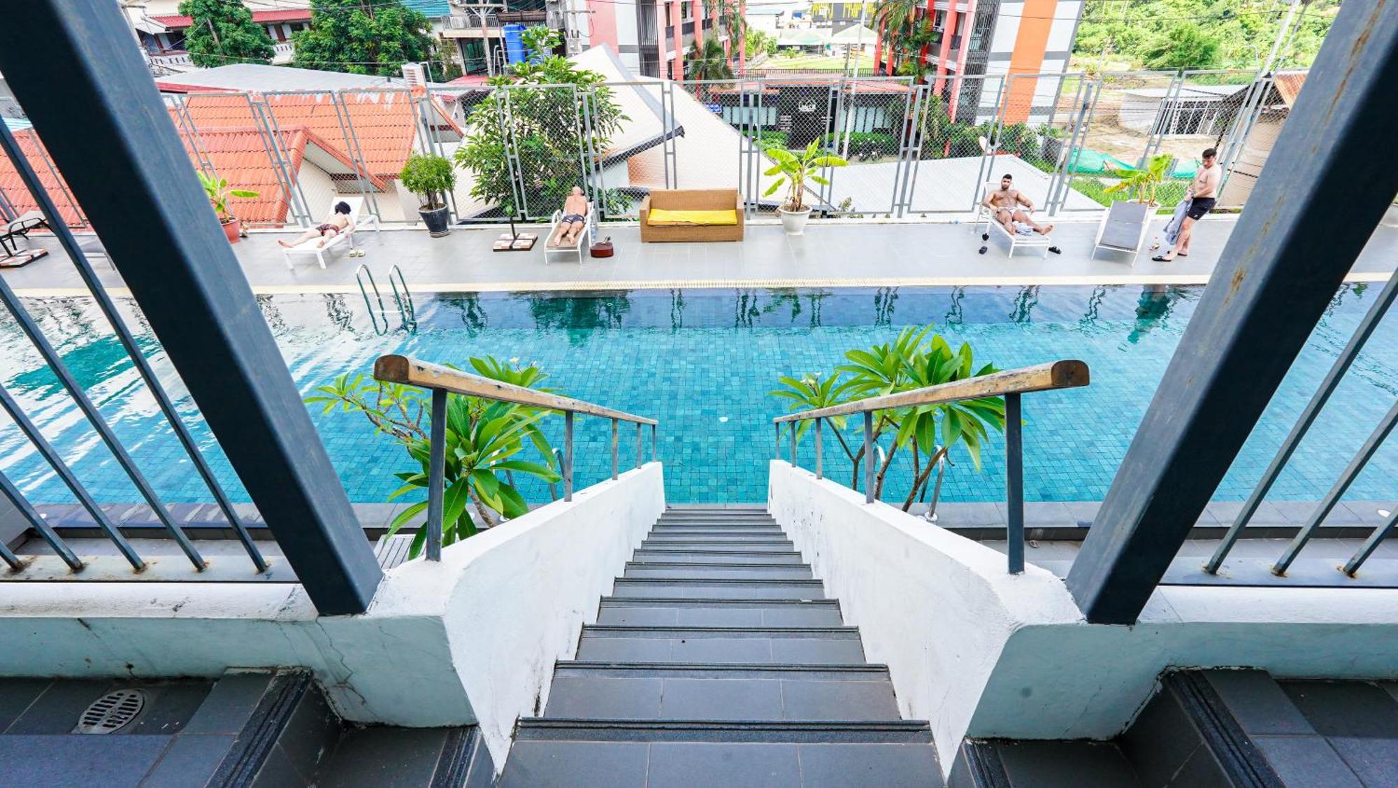 צ'אלונג Marina House Muaythai Ta-Iad Phuket מראה חיצוני תמונה